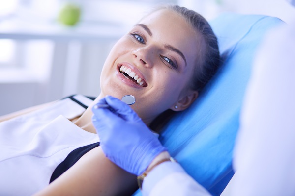 Dentist Near Vinings: "Painless Fillings" — Patient Review