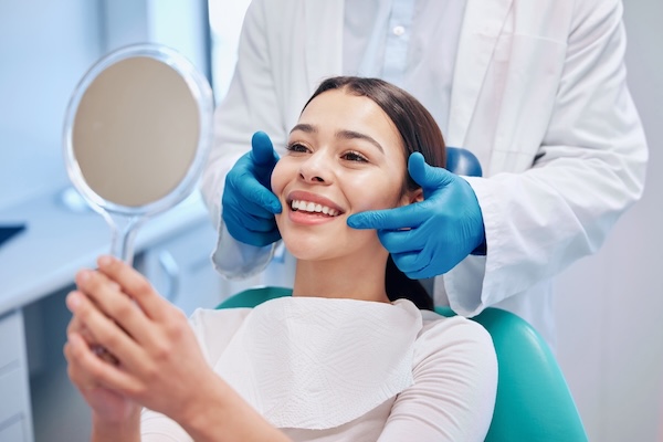 Professional Teeth Whitening in Smyrna: A Brighter Smile Fast